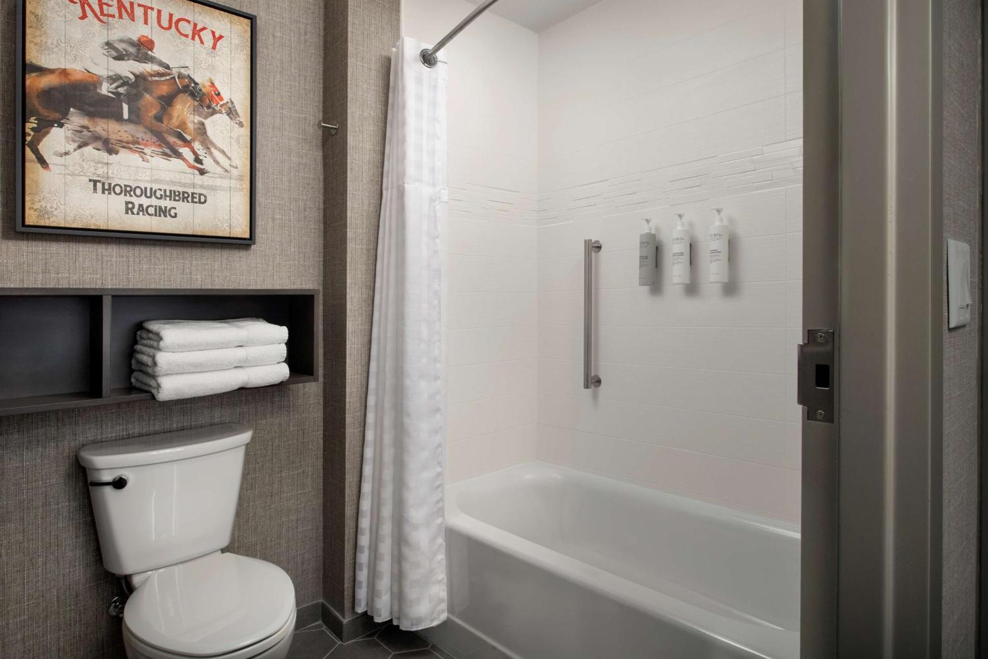 Homewood Suites By Hilton Louisville Airport Exteriör bild