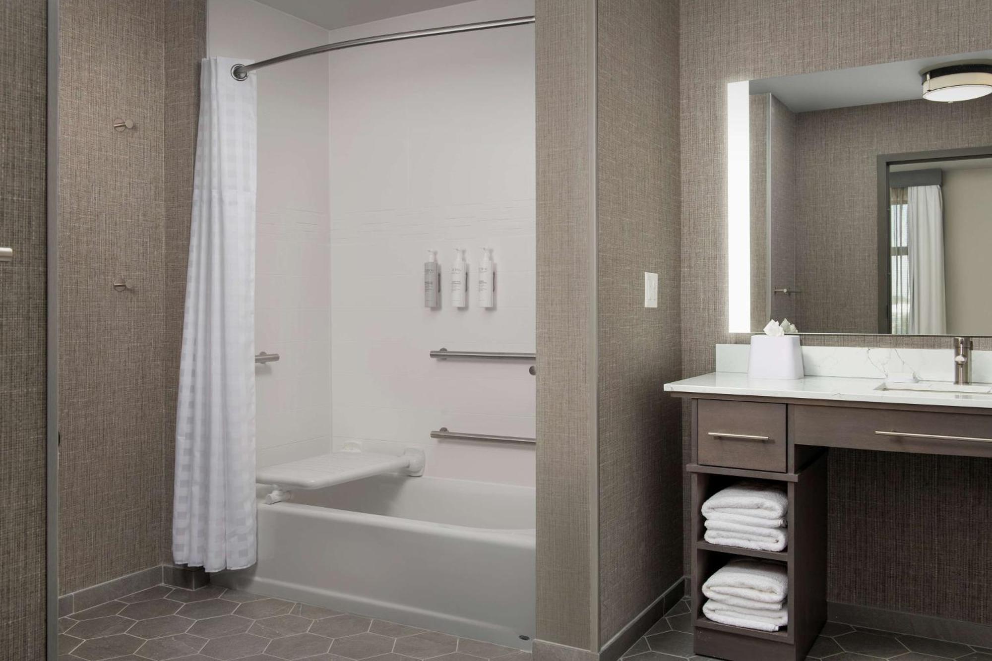 Homewood Suites By Hilton Louisville Airport Exteriör bild