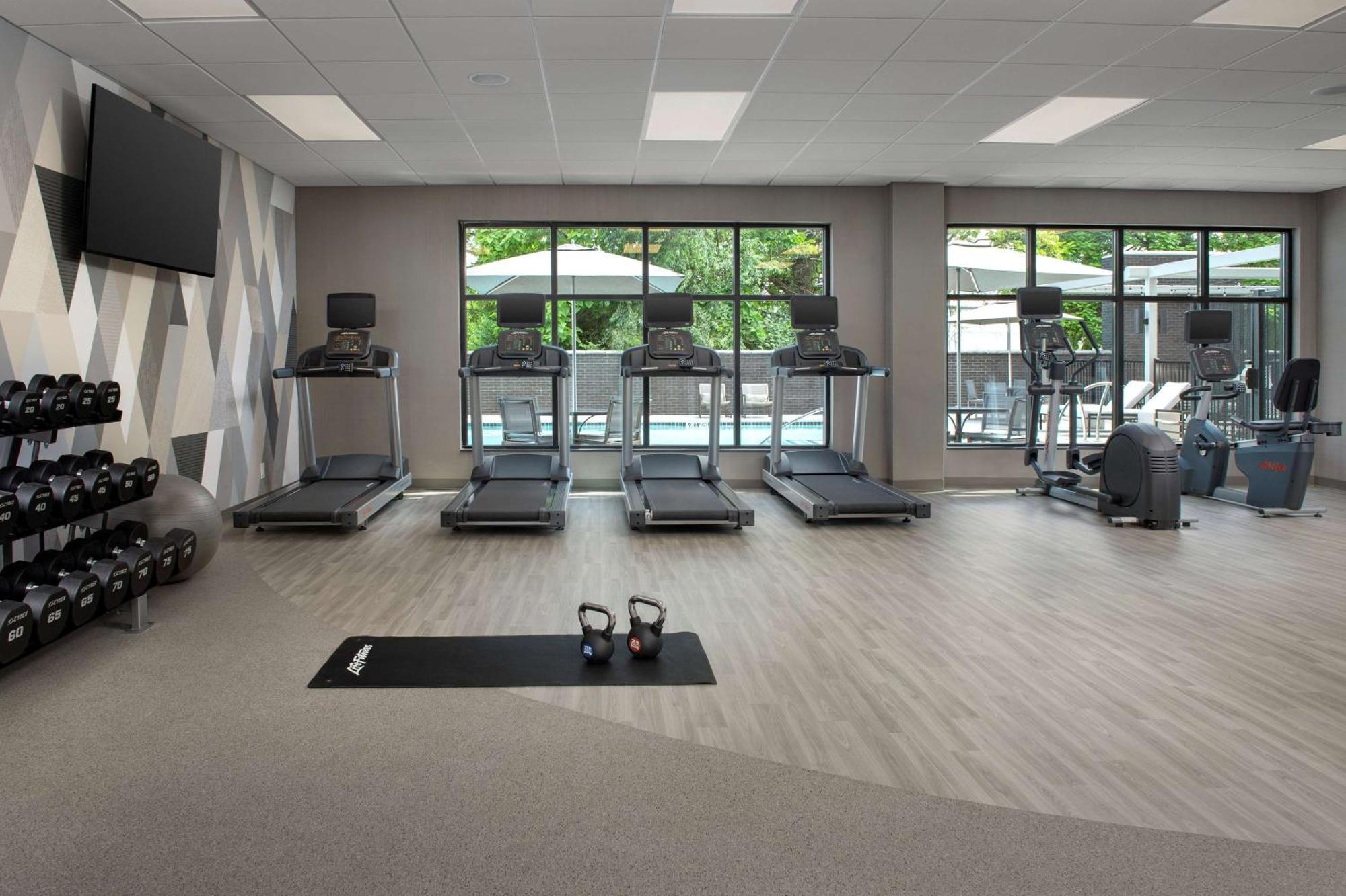 Homewood Suites By Hilton Louisville Airport Exteriör bild