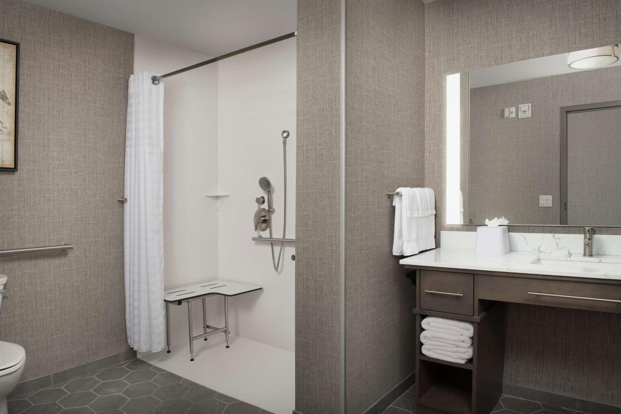 Homewood Suites By Hilton Louisville Airport Exteriör bild